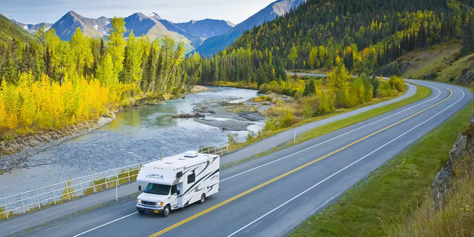 10 Reasons to Go Camping in Your RV During Spring